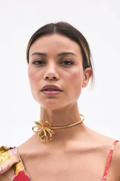 Discount Cult Gaia Bloom Choker Gold