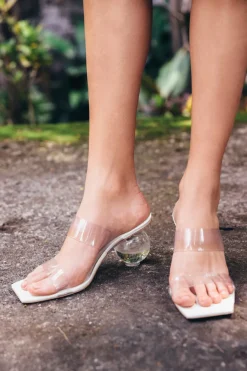 Discount Cult Gaia Nhu Sandal Clear