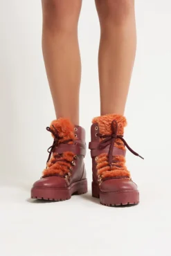 Hot Cult Gaia Paola Boot Maroon Peak Rouge