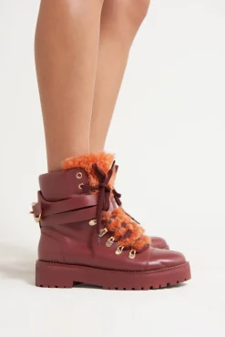Hot Cult Gaia Paola Boot Maroon Peak Rouge
