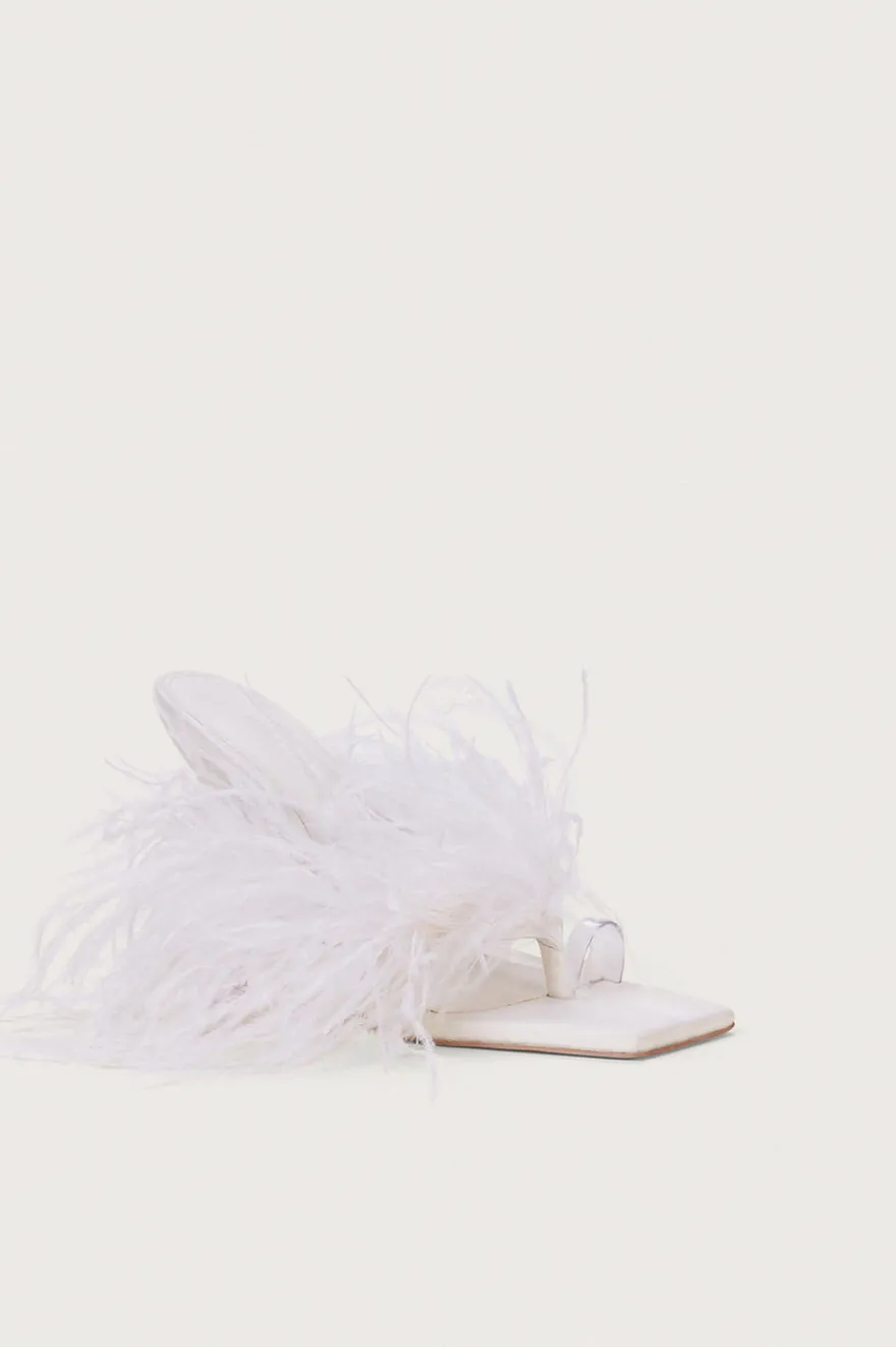 Online Cult Gaia Shannon Sandal Off White